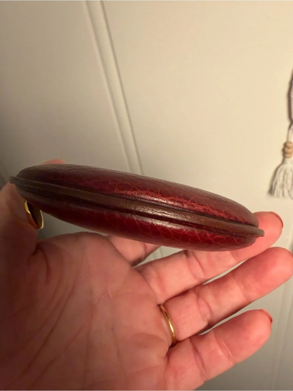 Authentic Vintage Cartier Must de Cartier Burgundy Leather Round Coin Purse - Picture 5 of 6